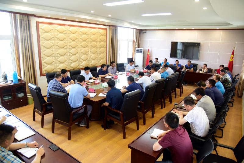 皖墾種業(yè)黨委書記、董事長陳軍到宿州分公司調(diào)研指導(dǎo)工作